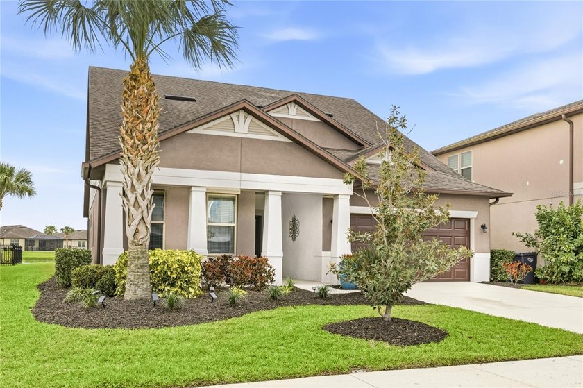 Enjoy what Florida living is all about in this GORGEOUS - Beach Home for sale in Palmetto, Florida on Beachhouse.com