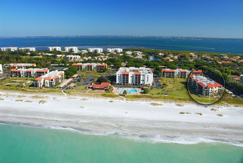 Welcome to this beautifully updated coastal retreat, where style - Beach Condo for sale in Longboat Key, Florida on Beachhouse.com