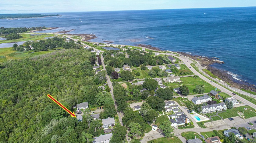 Prepare to be captivated by this year-round coastal cottage that - Beach Home for sale in Rye, New Hampshire on Beachhouse.com