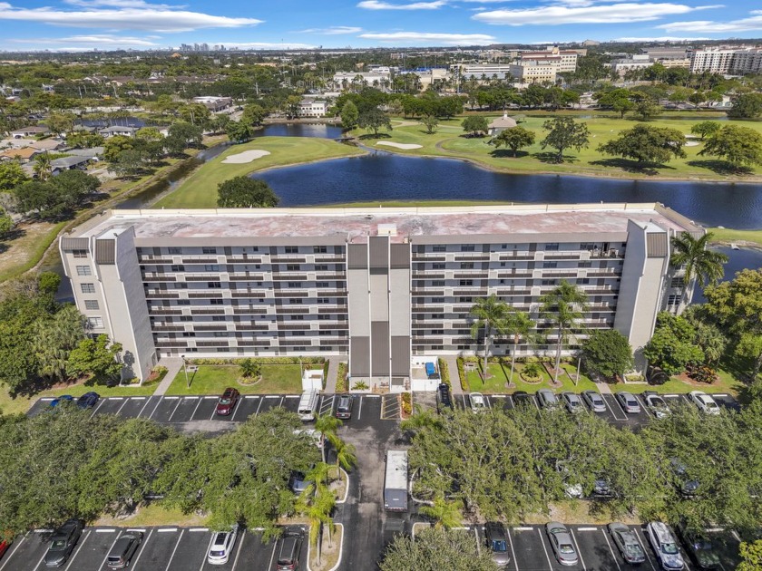 Don't miss this opportunity to own a top-floor 2-bedroom - Beach Condo for sale in Davie, Florida on Beachhouse.com