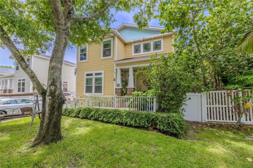 Under contract-accepting backup offers. Live the ultimate - Beach Home for sale in Oldsmar, Florida on Beachhouse.com