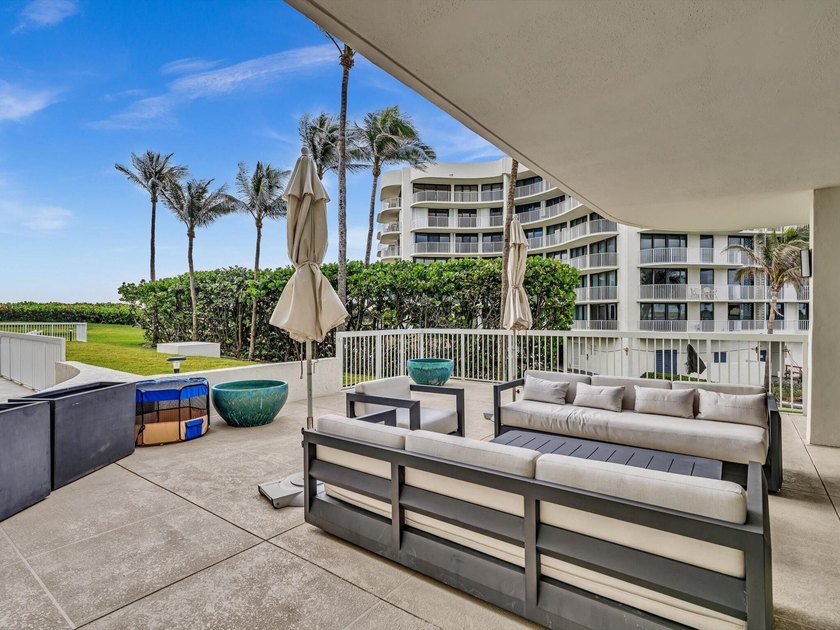 HUGE PRICE REDUCTION! Experience coastal living at its finest in - Beach Condo for sale in Palm Beach, Florida on Beachhouse.com