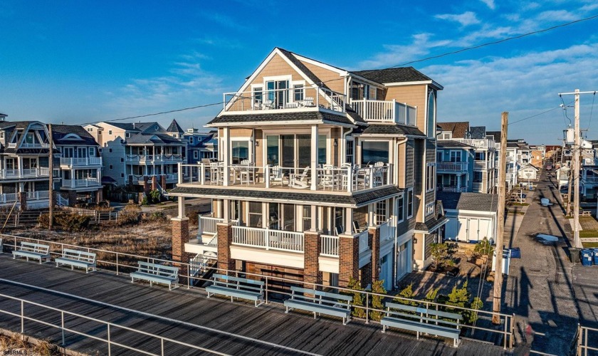 Views-Views-Views!  Imagine your guests walking into the main - Beach Home for sale in Ocean City, New Jersey on Beachhouse.com