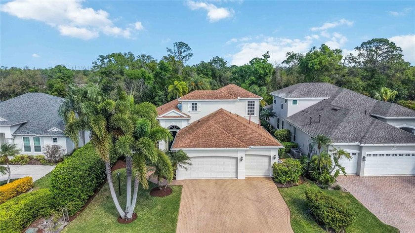 Presenting an exceptional opportunity in University Place, this - Beach Home for sale in University Park, Florida on Beachhouse.com