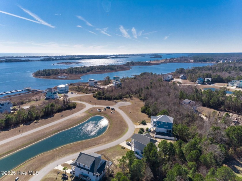 Discover the charm of Summerhouse on Everett Bay, a prestigious - Beach Lot for sale in Holly Ridge, North Carolina on Beachhouse.com