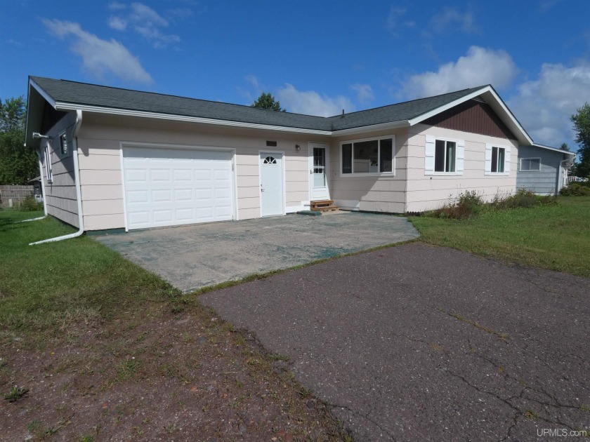located in the well established town of white pine, just minutes - Beach Home for sale in White Pine, Michigan on Beachhouse.com
