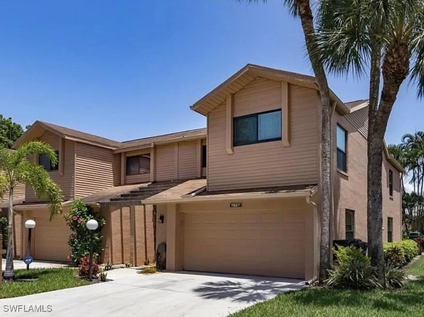 If you're on the hunt for the perfect townhouse that offers a - Beach Townhome/Townhouse for sale in Fort Myers, Florida on Beachhouse.com