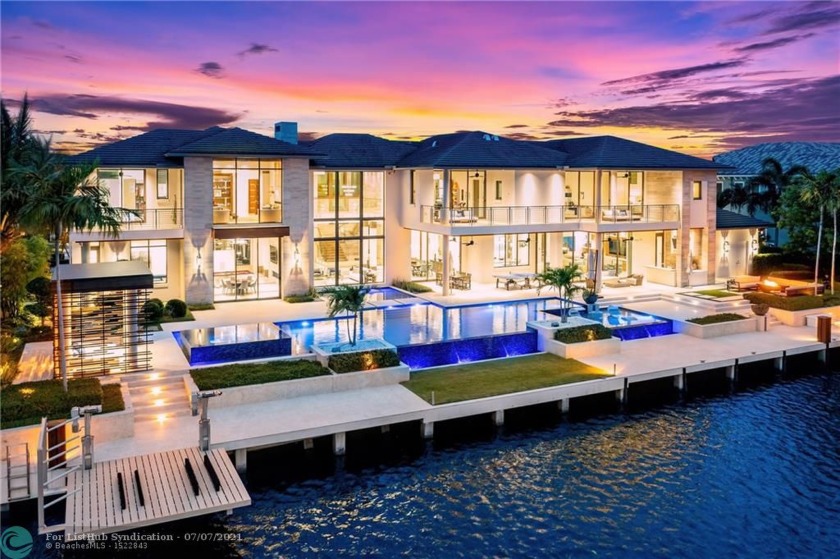 Designed by renowned Stofft Architects, built by Cudmore - Beach Home for sale in Fort Lauderdale, Florida on Beachhouse.com