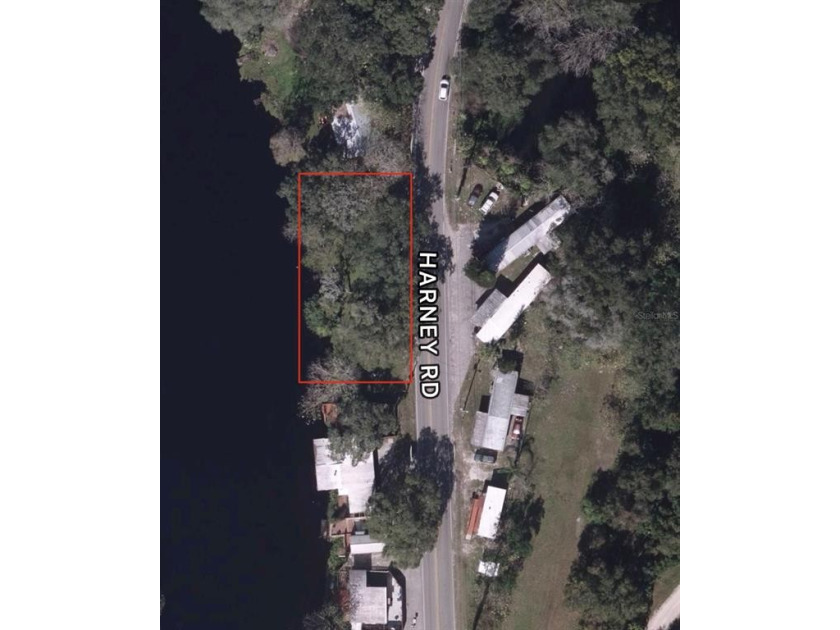 Vacant lot right on the Hillsborough River.
Convenient location! - Beach Lot for sale in Tampa, Florida on Beachhouse.com
