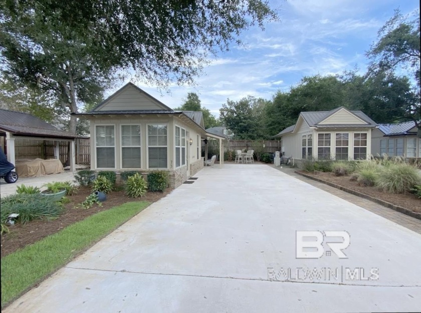 Heritage Motor Coach Resort & Marina a is a luxury Class A motor - Beach Home for sale in Orange Beach, Alabama on Beachhouse.com
