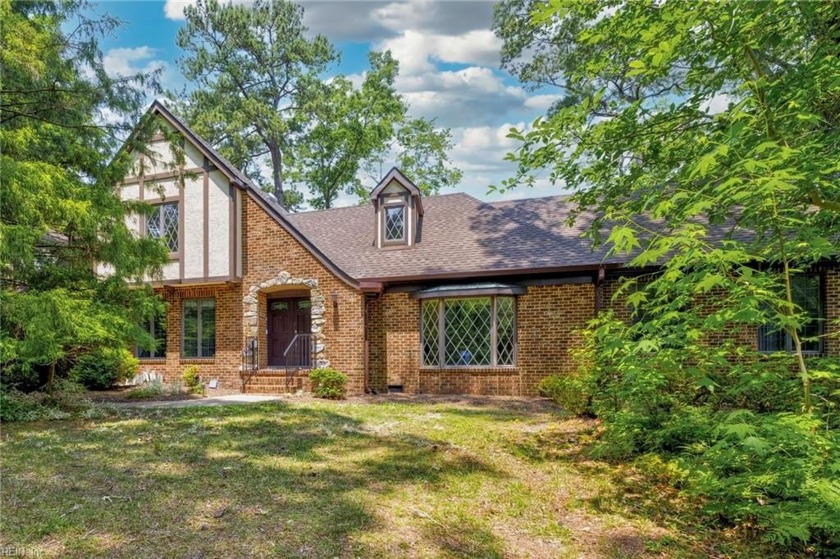 English Tutor-style home on private 2.9-acre lakefront peninsula - Beach Home for sale in Carrollton, Virginia on Beachhouse.com