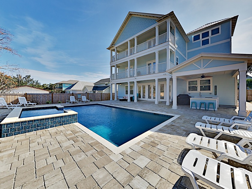 Destined to Chillax, 10 br Home, Sleeps 24, Private Pool, NEW! - Beach Vacation Rentals in Destin, Florida on Beachhouse.com