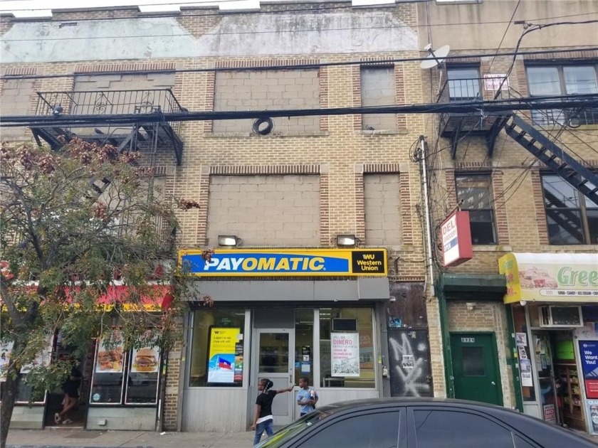 Great opportunity to own t Mixed-use building in the - Beach Commercial for sale in Brooklyn, New York on Beachhouse.com