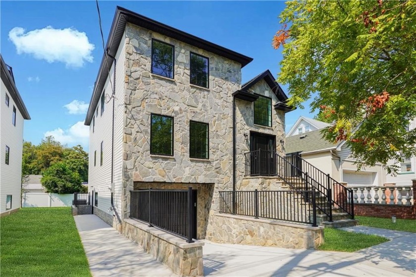 Welcome to this stunning new construction side-hall colonial! - Beach Home for sale in Staten  Island, New York on Beachhouse.com