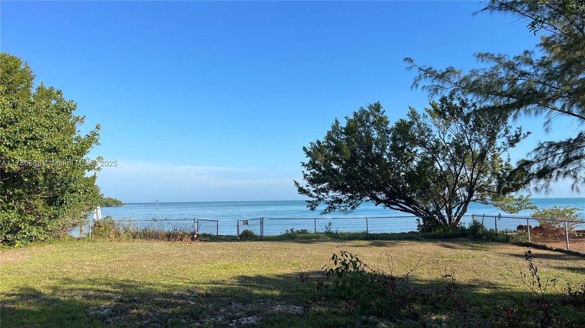 RARE 100' of waterfront re-development opportunity w/ DEEP WATER - Beach Lot for sale in Marathon, Florida on Beachhouse.com