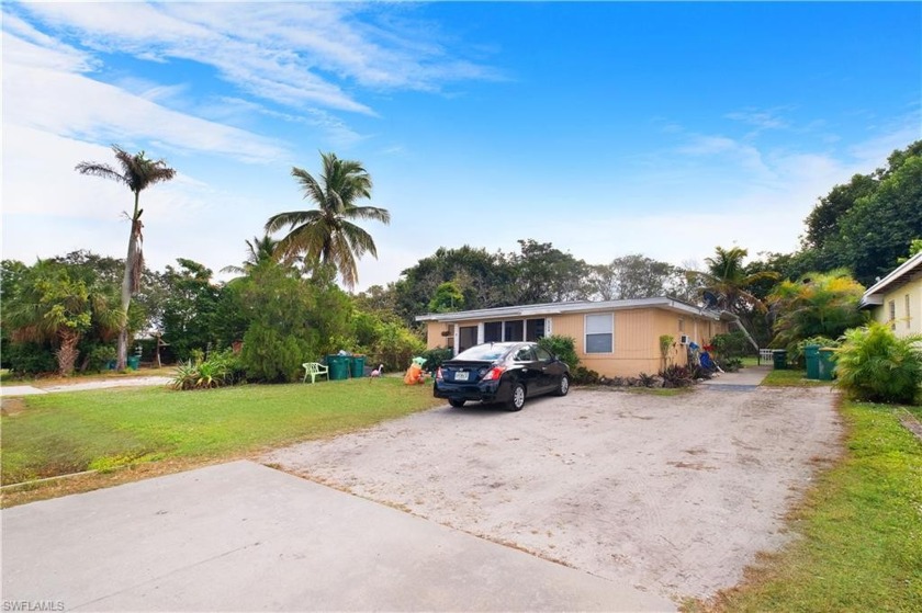 Investors welcome! This triplex is located just off Shadowlawn - Beach Home for sale in Naples, Florida on Beachhouse.com