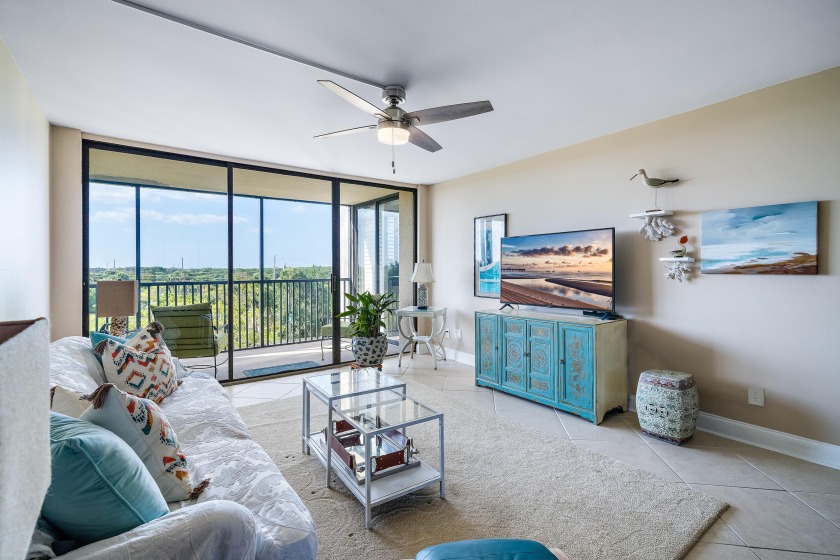 LOCATION, LOCATION, LOCATION! Very short distance to miles of - Beach Condo for sale in Jupiter, Florida on Beachhouse.com