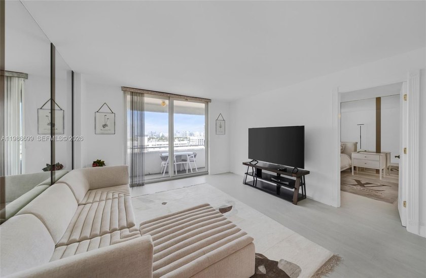 Spectacular Penthouse apartment at the Royal Atlantic . Gorgeous - Beach Condo for sale in Miami Beach, Florida on Beachhouse.com