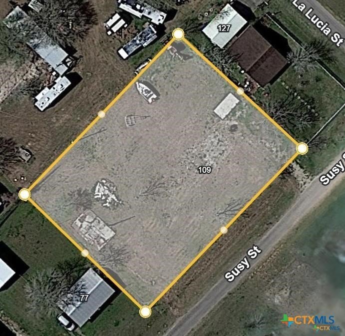 Beautiful Lot Listing - Ready to Build! Spanning approximately - Beach Lot for sale in Port Lavaca, Texas on Beachhouse.com