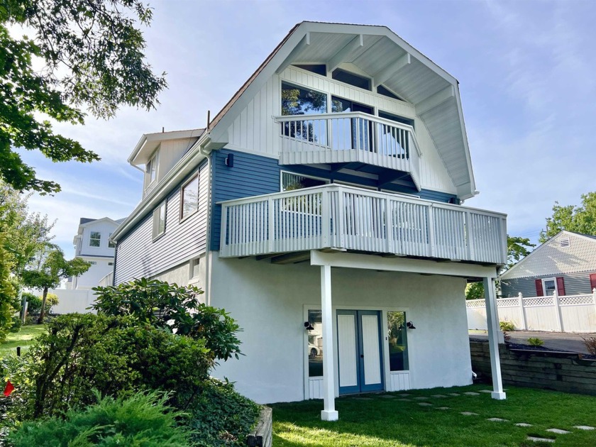 Upgraded to the max! Marina District, with a coastal chic feel - Beach Home for sale in Somers Point, New Jersey on Beachhouse.com