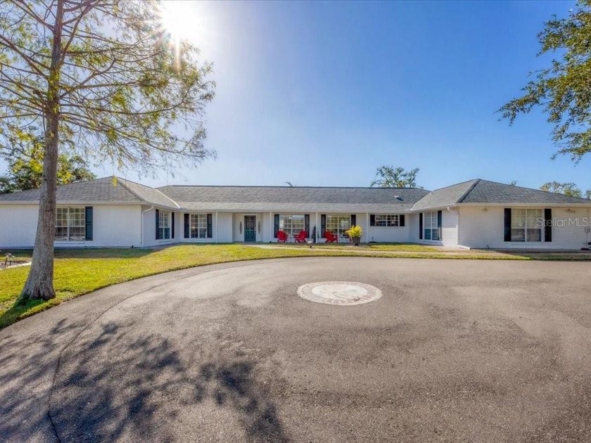Under contract-accepting backup offers. Luxury Ranch-Style - Beach Home for sale in Palmetto, Florida on Beachhouse.com