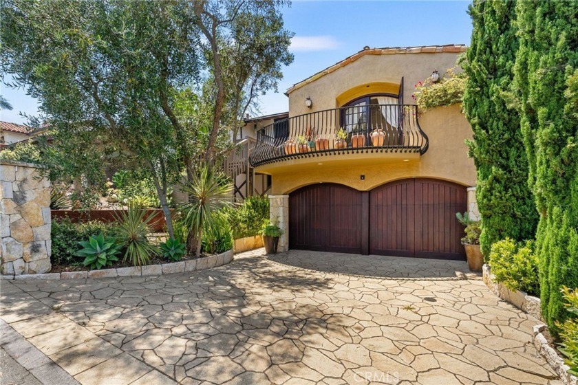 Nestled in the heart of Arch Beach Heights, this one-of-a-kind - Beach Home for sale in Laguna Beach, California on Beachhouse.com