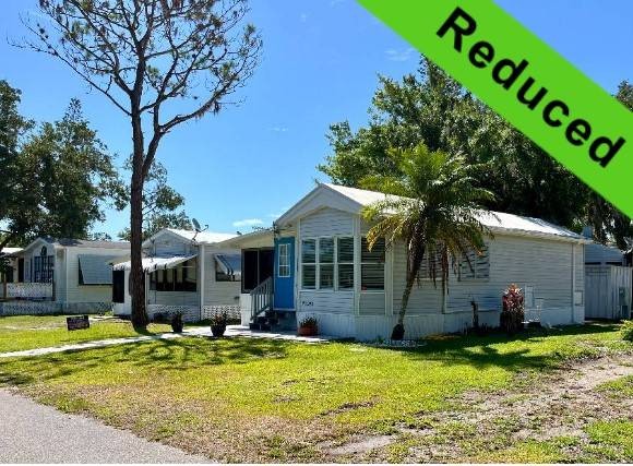 Don't miss this beautiful park model located at Lot E73 in the - Beach Home for sale in Venice, Florida on Beachhouse.com