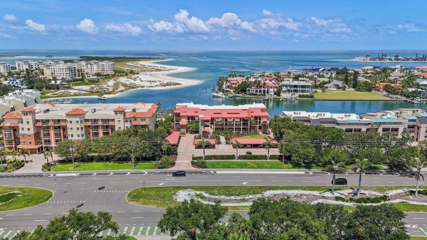 Located in one of only three condominiums on Tierra Verde with - Beach Condo for sale in Tierra Verde, Florida on Beachhouse.com