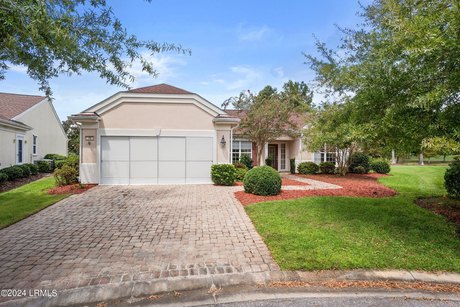 Immaculate home in the heart of the gated community of Sun City! - Beach Home for sale in Bluffton, South Carolina on Beachhouse.com