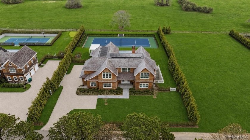 Built by one of the Hamptons' most respected builders and - Beach Home for sale in Water Mill, New York on Beachhouse.com