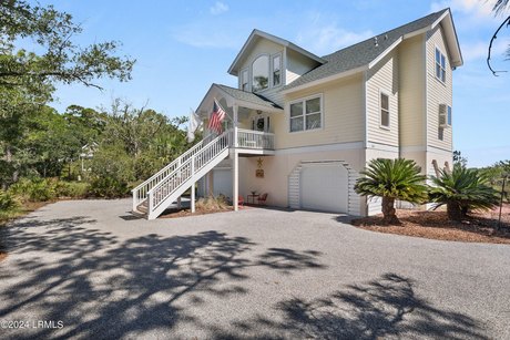 Gorgeous custom built home with enchanting marsh views. Walk to - Beach Home for sale in Fripp Island, South Carolina on Beachhouse.com