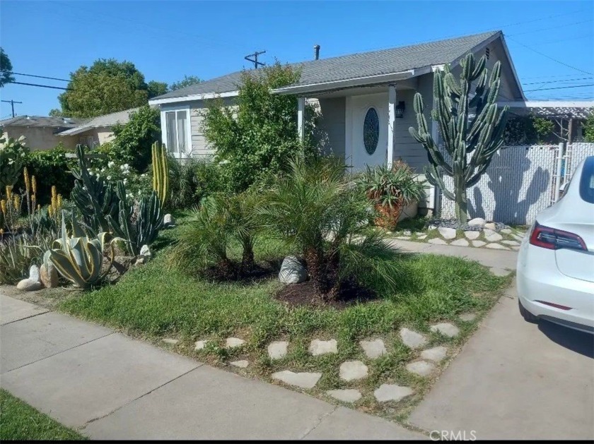 Welcome to this charming property, poised for transformation and - Beach Home for sale in Santa Ana, California on Beachhouse.com