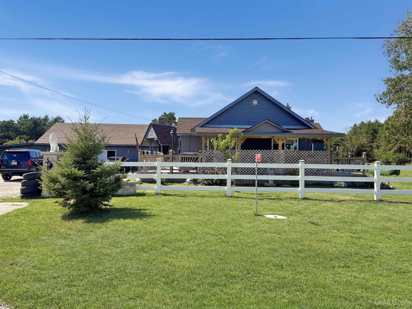 Are you dreaming of your own slice of heaven in the - Beach Home for sale in Nahma, Michigan on Beachhouse.com