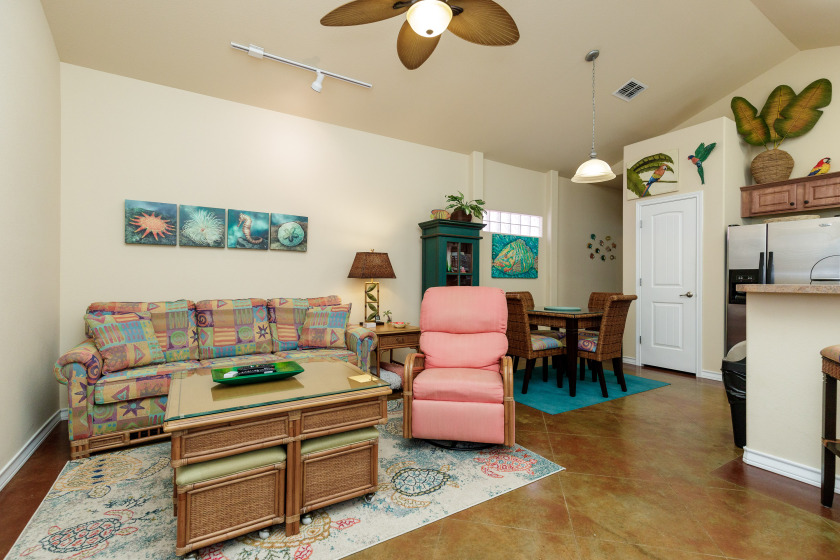 Pet-Friendly Cottage w Pool, Private Patio, Pack & Play + Washer - Beach Vacation Rentals in Corpus Christi, Texas on Beachhouse.com