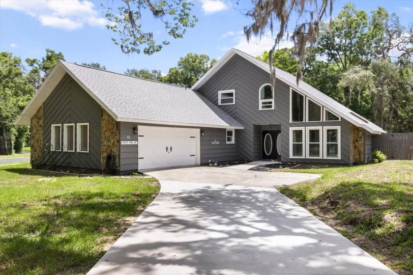 Welcome to your waterfront pool home on the Withlacoochee River - Beach Home for sale in Inglis, Florida on Beachhouse.com