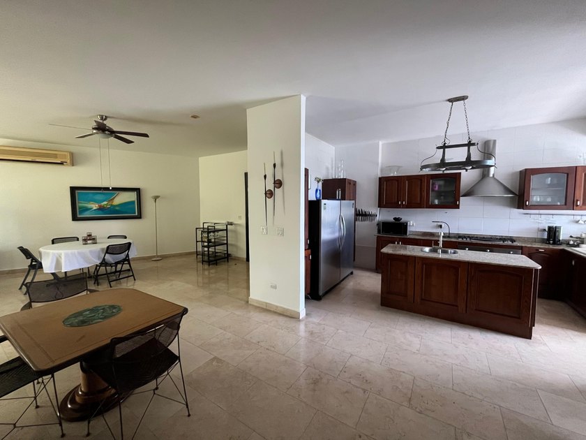 Canal View Apartment - PH The Bridge, Amador (209.65 m2 / approx - Beach Home for sale in Panama City,  on Beachhouse.com