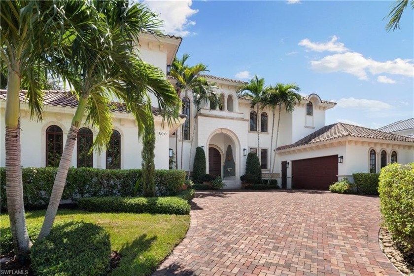 Hurricane proof Southern Exposure Home in Aqualane Shores. This - Beach Home for sale in Naples, Florida on Beachhouse.com