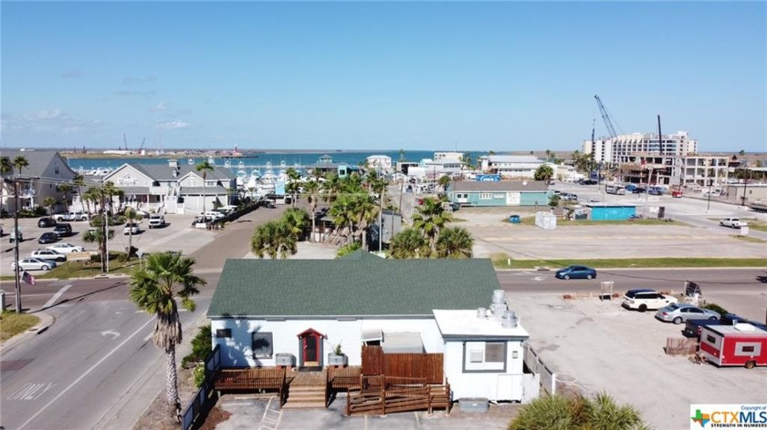 PRIME COMMERCIAL PROPERTY LOCATED IN PORT ARANSAS, TX. THIS - Beach Commercial for sale in Port Aransas, Texas on Beachhouse.com