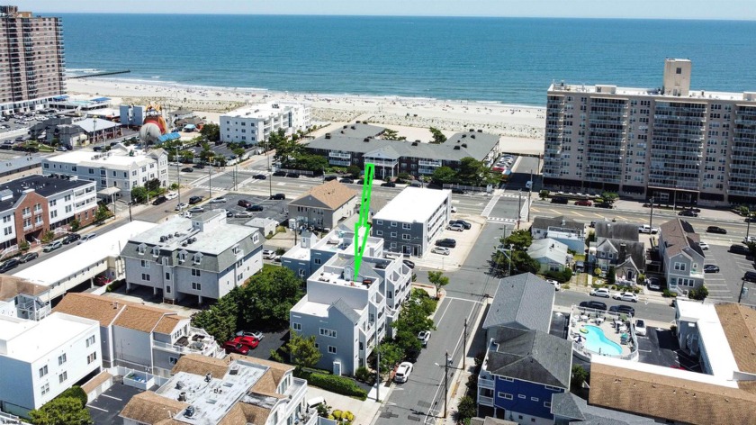 Reduced! Very sought after private and inviting pet friendly end - Beach Condo for sale in Margate, New Jersey on Beachhouse.com