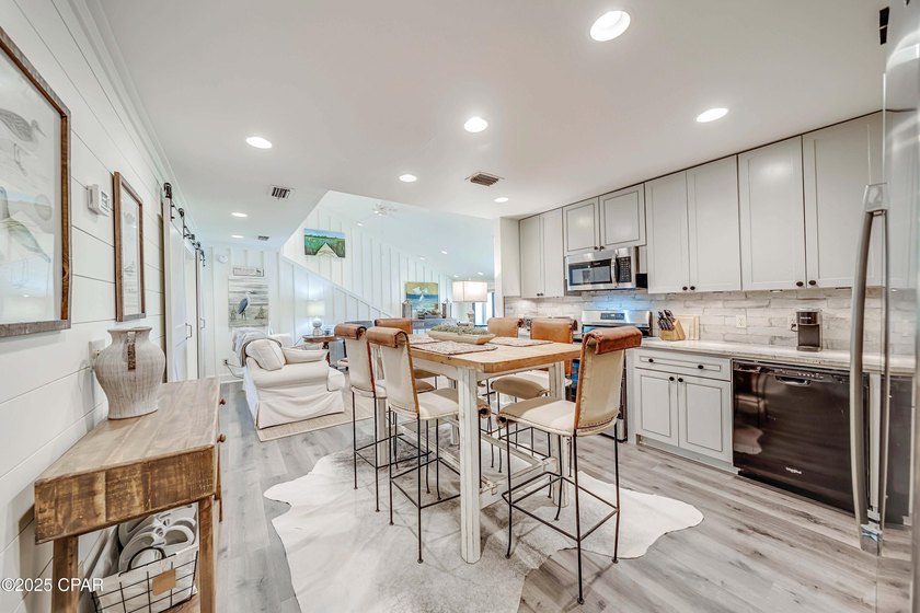 Nobody is above you in this handsome 2nd Story condo with a - Beach Condo for sale in Panama City, Florida on Beachhouse.com