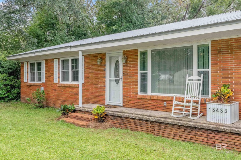 Discover the appeal of 18433 Illinois Street -- a thoughtfully - Beach Home for sale in Robertsdale, Alabama on Beachhouse.com