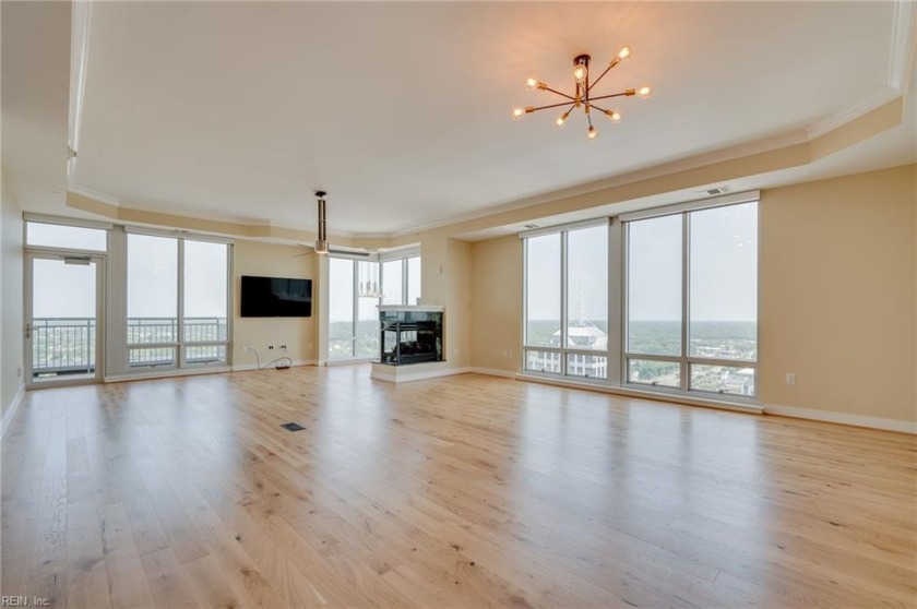 List price is STARTING BID ONLY. Westin Residences are uniquely - Beach Home for sale in Virginia Beach, Virginia on Beachhouse.com