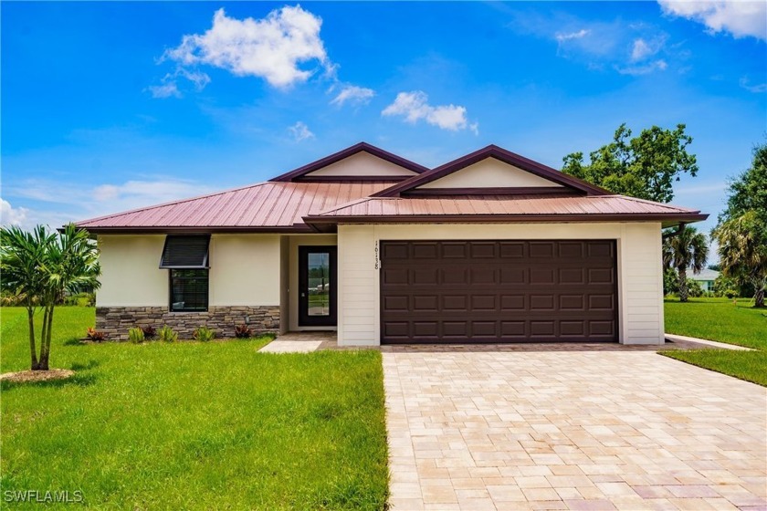 Don't miss out on this upgraded Hudson Model! This incredible - Beach Home for sale in Punta Gorda, Florida on Beachhouse.com