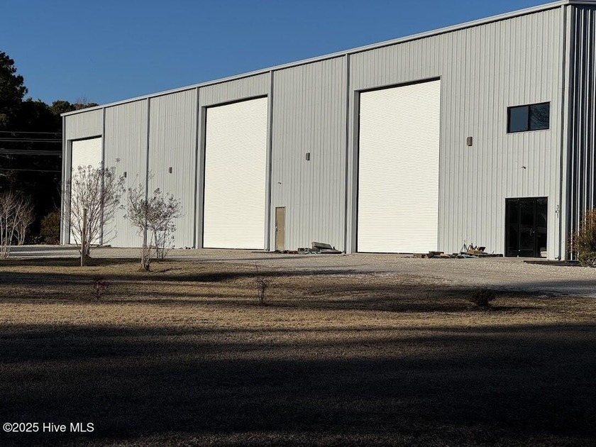 15,750 sq. ft. industrial building in the Industrial Park on a 3 - Beach Acreage for sale in Morehead City, North Carolina on Beachhouse.com