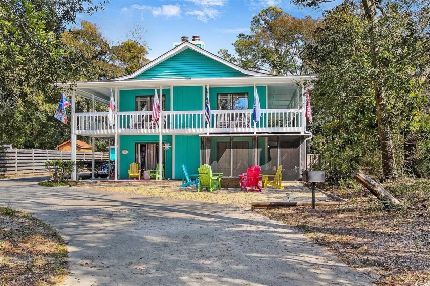 Pet Friendly Beach House, Short Walk To Beach + Free Attraction - Beach Vacation Rentals in North Myrtle Beach, South Carolina on Beachhouse.com