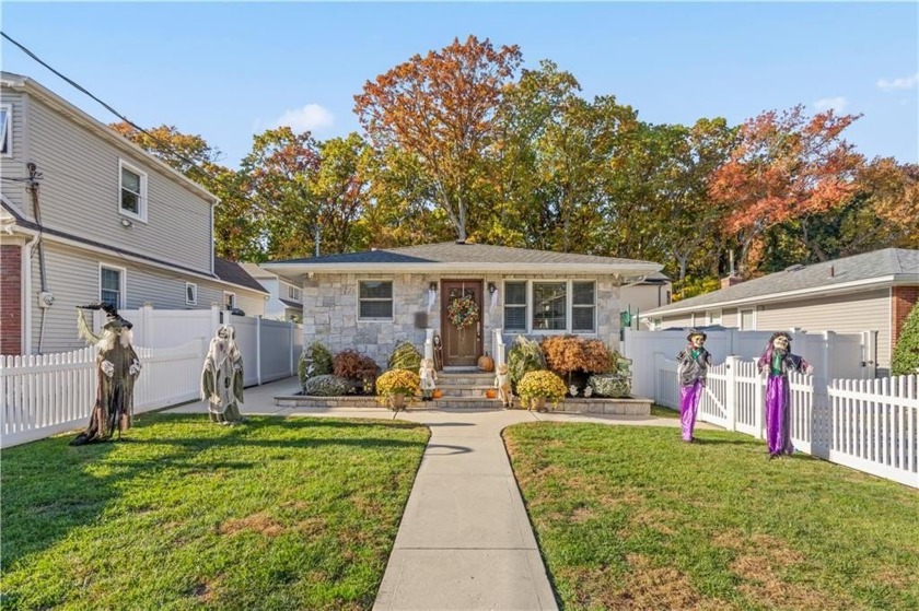 Completely Renovated Home with Modern Upgrades! This beautiful 3 - Beach Home for sale in Staten  Island, New York on Beachhouse.com