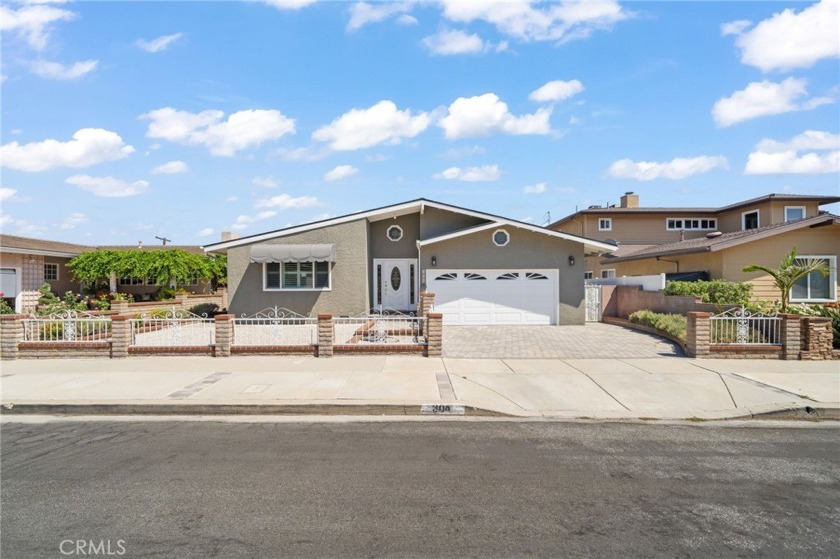 This 3-bedroom home is located on a quiet street in a highly - Beach Home for sale in San Pedro, California on Beachhouse.com