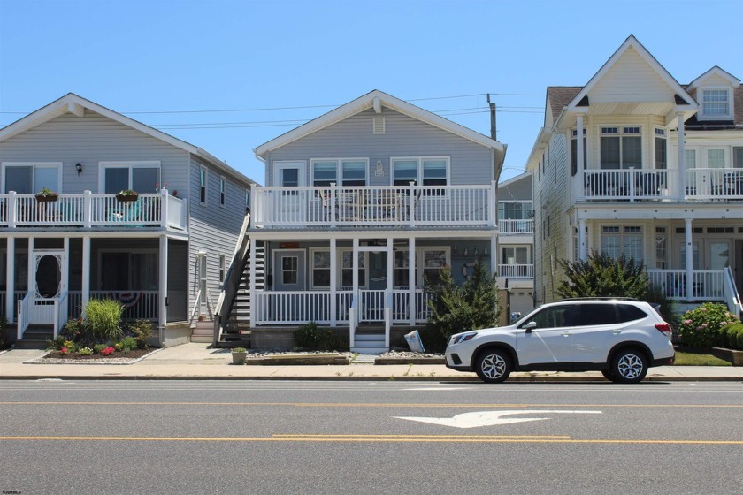 Second floor duplex with a great sunset view of the back - Beach Condo for sale in Ocean City, New Jersey on Beachhouse.com