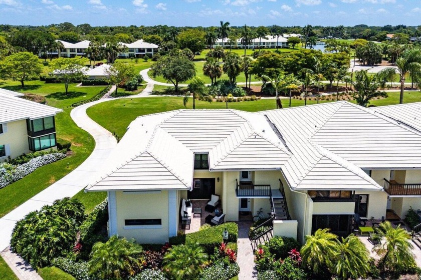 Stunning views of 18th Fairway, & signature 17th Fairway - Beach Condo for sale in Boynton Beach, Florida on Beachhouse.com