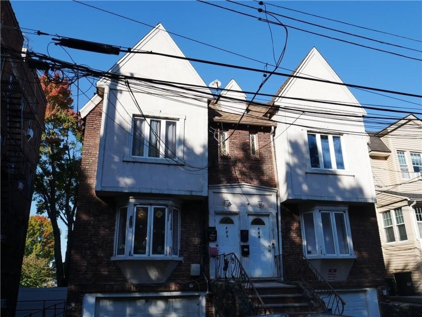 Investment Opportunity in Silver Lake - Two-Family with Rental - Beach Home for sale in Staten  Island, New York on Beachhouse.com